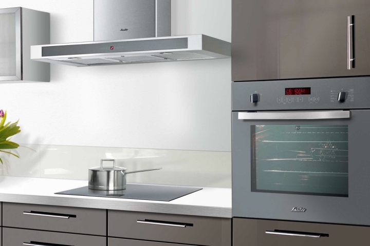 photo gamme victoria grey sauter ambiance cuisine electromenager