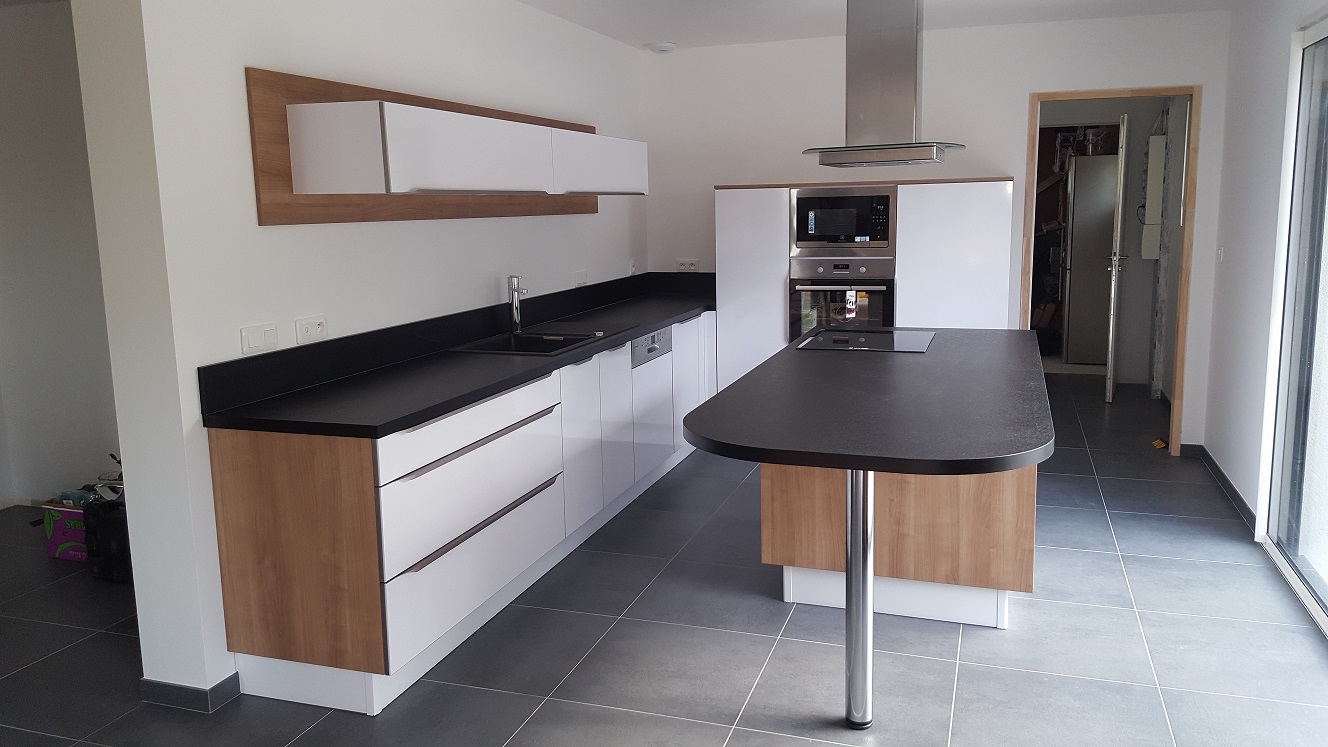 Cuisine Loft Brillant Le Breil sur Merize