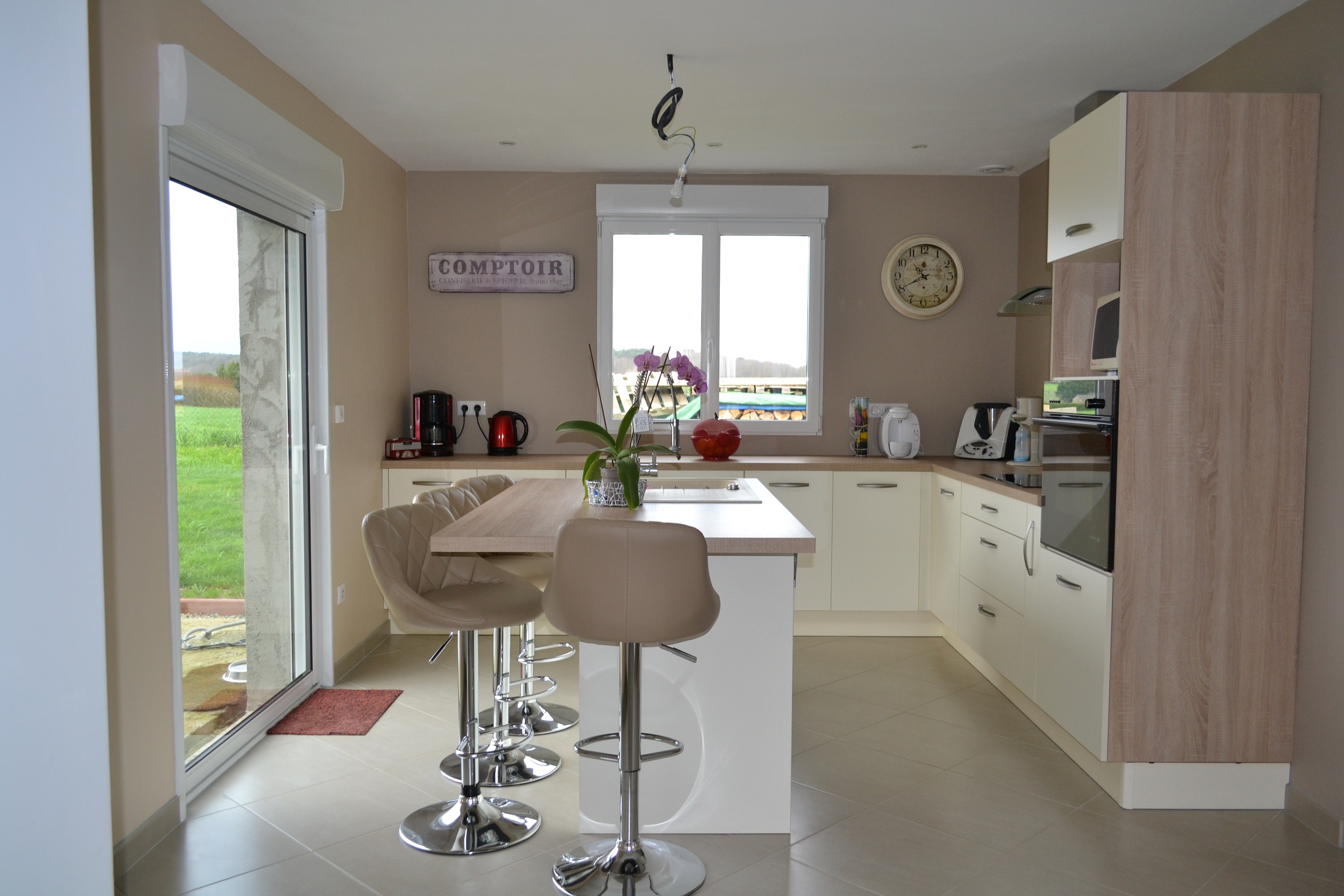 Cuisine Loft Ste Sabine sur Longève