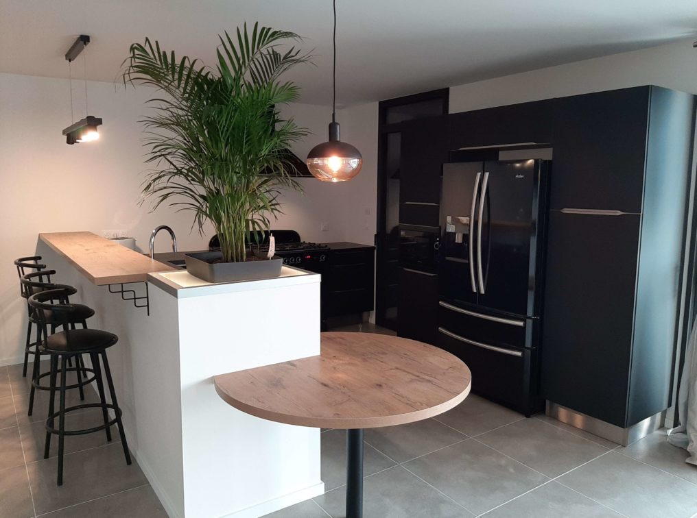 cuisine-sur-mesure-table-ilot-fonctionnel-figeac-capdenac