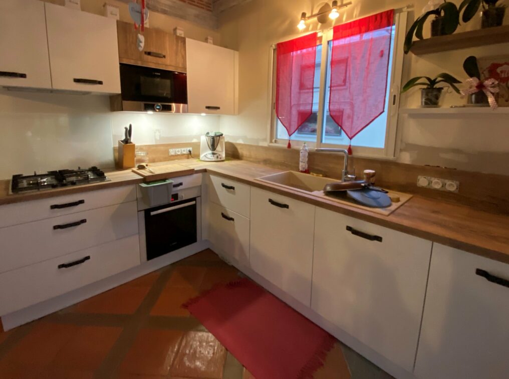 petite-cuisine-en-l-fonctionnelle
