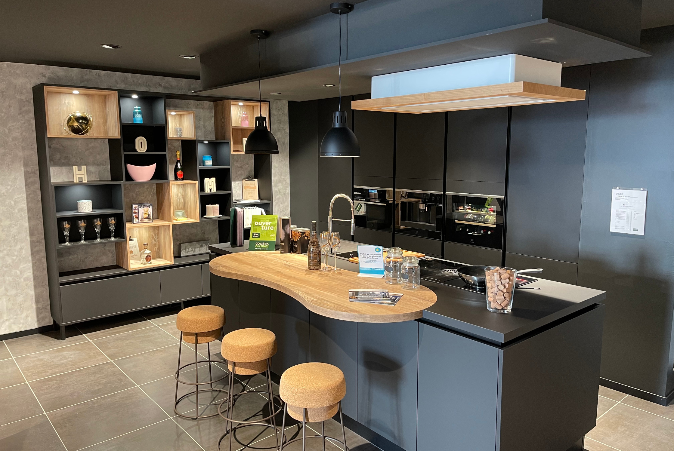 magasin-cuisines-amenagees-ilot-central-marquise