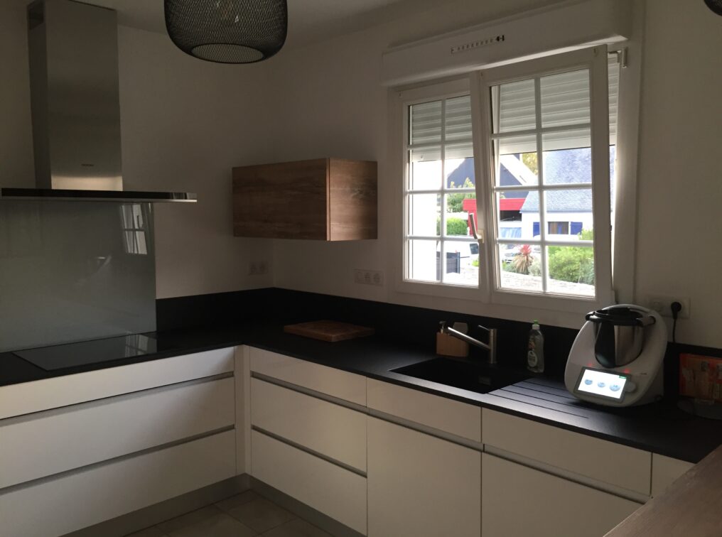 plan-travail-granit-noir-saint-renan