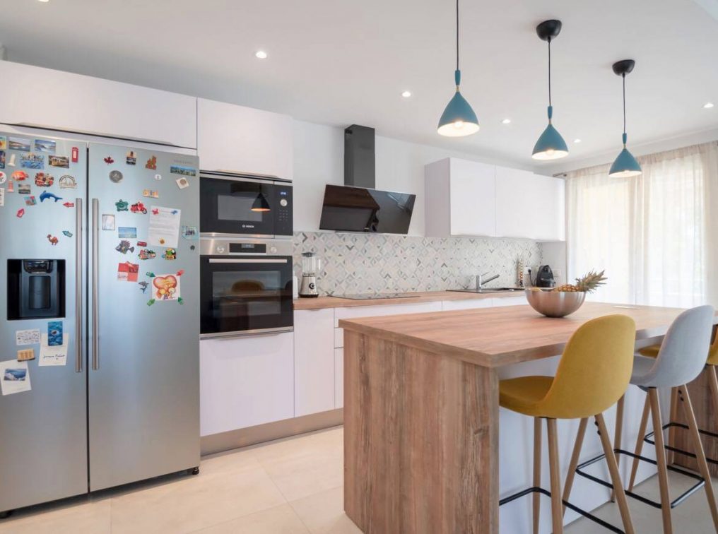 cuisine-contemporaine-neige-extra-mat-saint-laurent-du-var