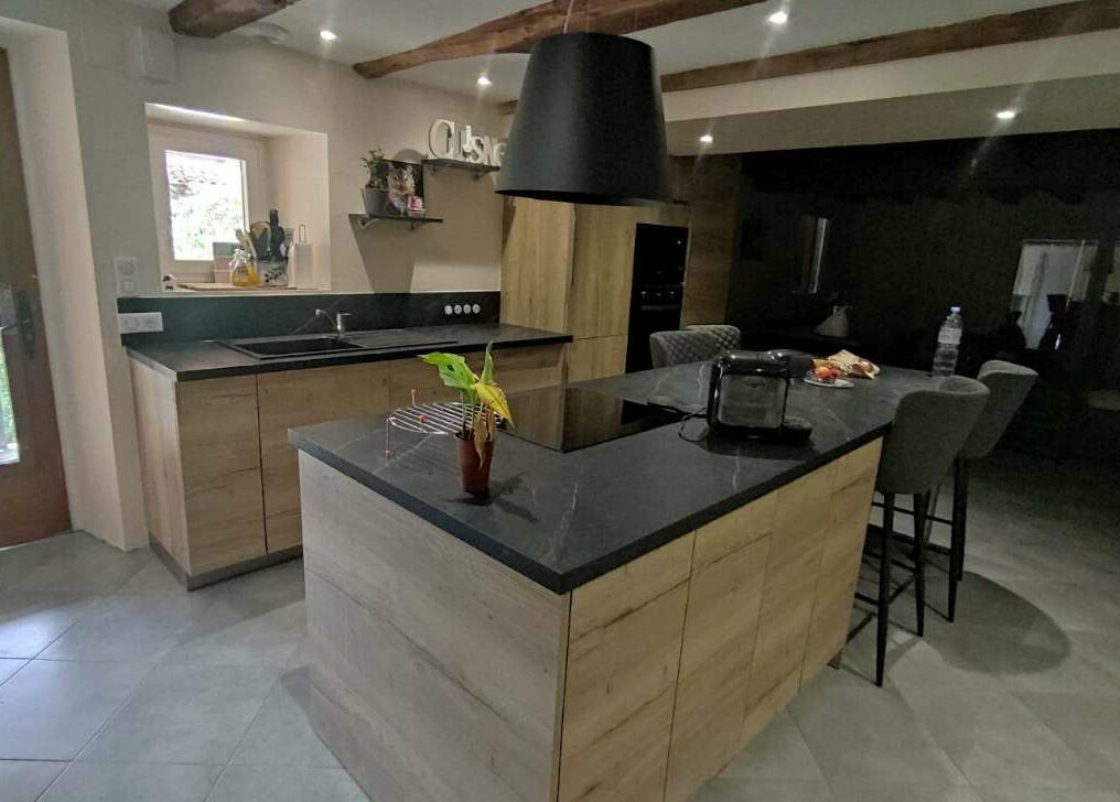 cuisine-comtemporaine-decor-chene-vintage-impression-figeac