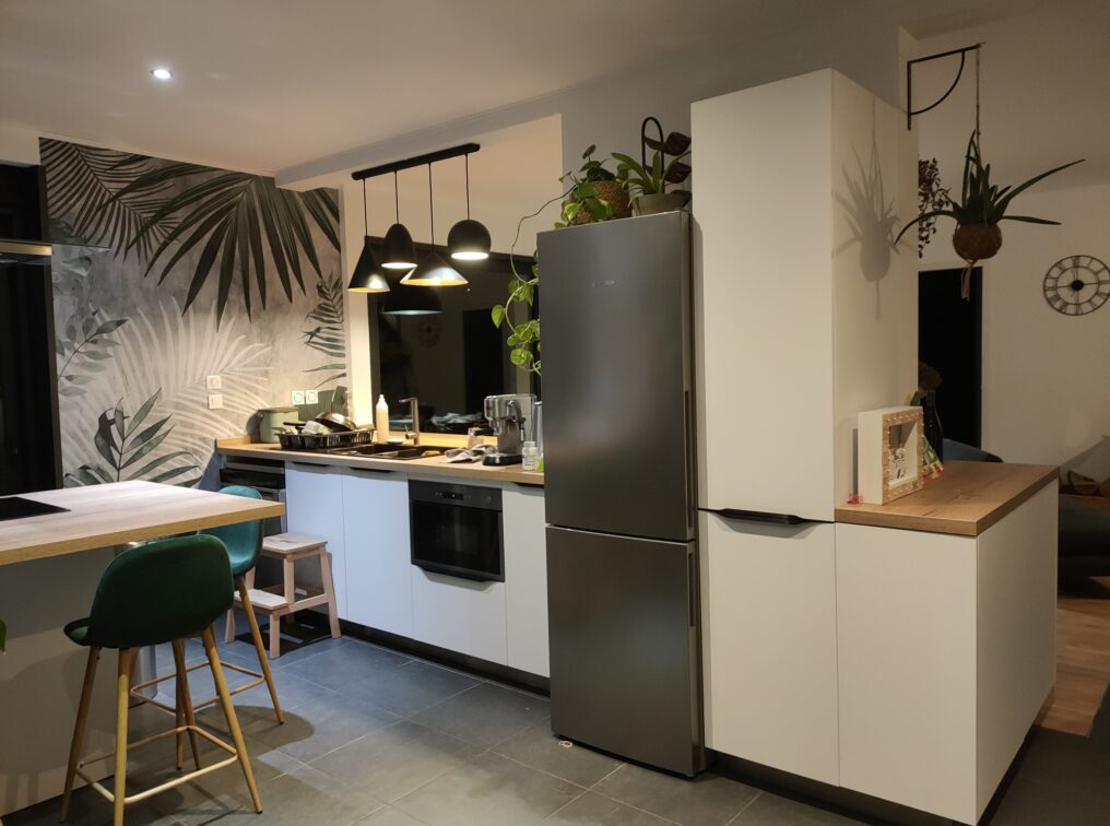 cuisine-blanc-decor-bois-ambiance-nature