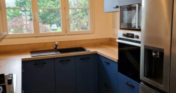 cuisine-scandinave-bleu-bois-maizieres-la-grande-paroisse
