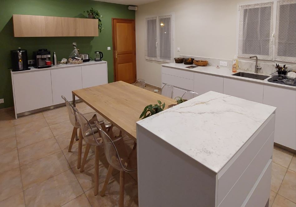 espace-repas-convivial-sautron