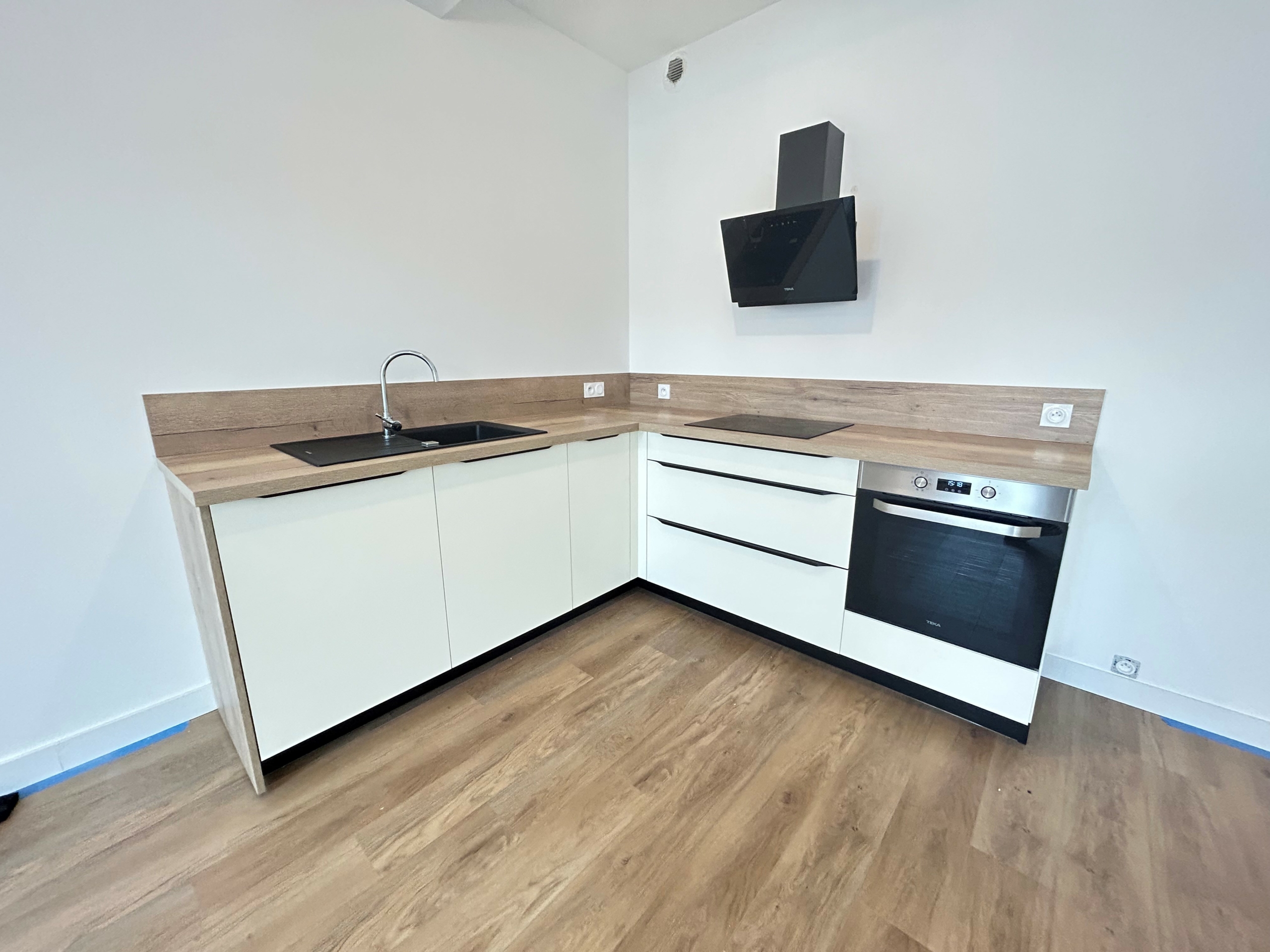 cuisine-angle-bois-blanc-bourgoin-jallieu