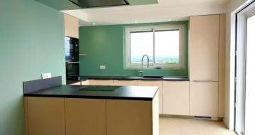cuisine-scandinave-blanc-noir-montbrison