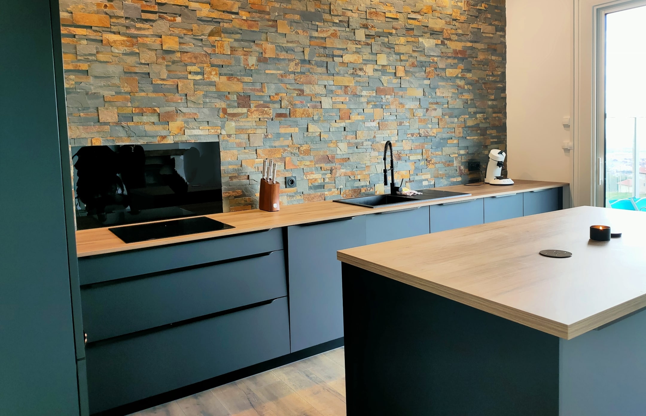 R alisations Cuisine Moderne Avec Pierre Naturelle COMERA Cuisines R alisations Cuisine Moderne Avec Pierre Naturelle COMERA Cuisines