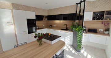 CUISINE-BLANC ET BOIS 02-COMERA-CUISNES-LES HERBIERS