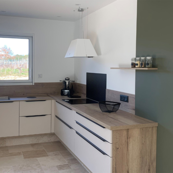 CUISINE-BLANC ET KAKI 03-COMERA-CUISNES-CHOLET