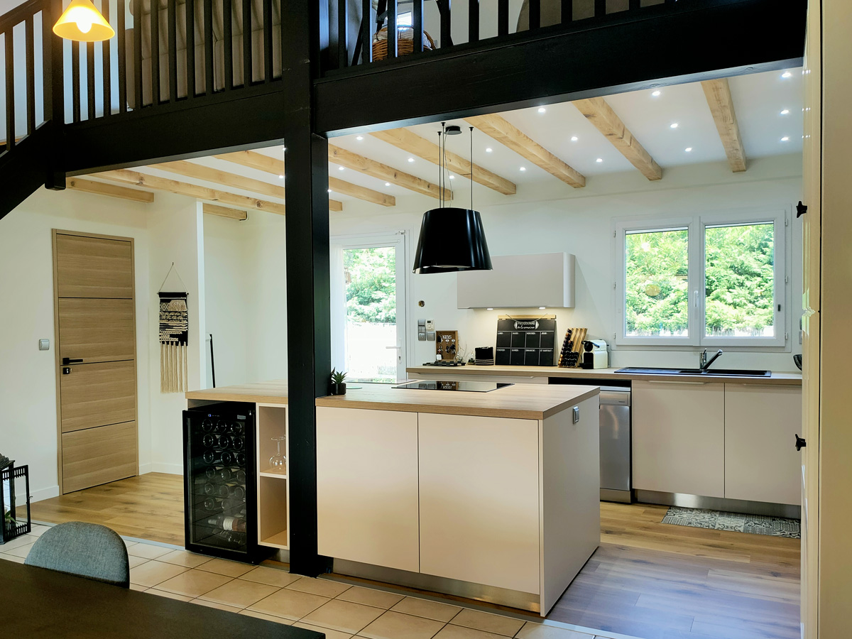 cuisine-poudre-pdt-bois-vue-generale-montbrison