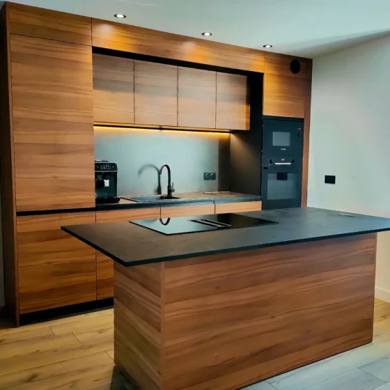 cuisine-ilot-noyer-comera-montbrison